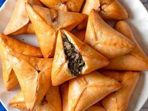 Spinach Fatayer 3pc cup